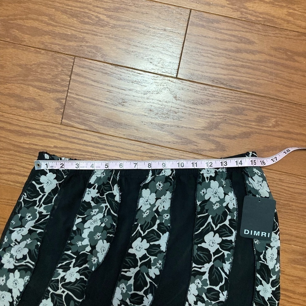 Black & White Floral Maxi Skirt Sz M Whimsy Gothic Flowy Gypsy Fairy NWT - Picture 11 of 13